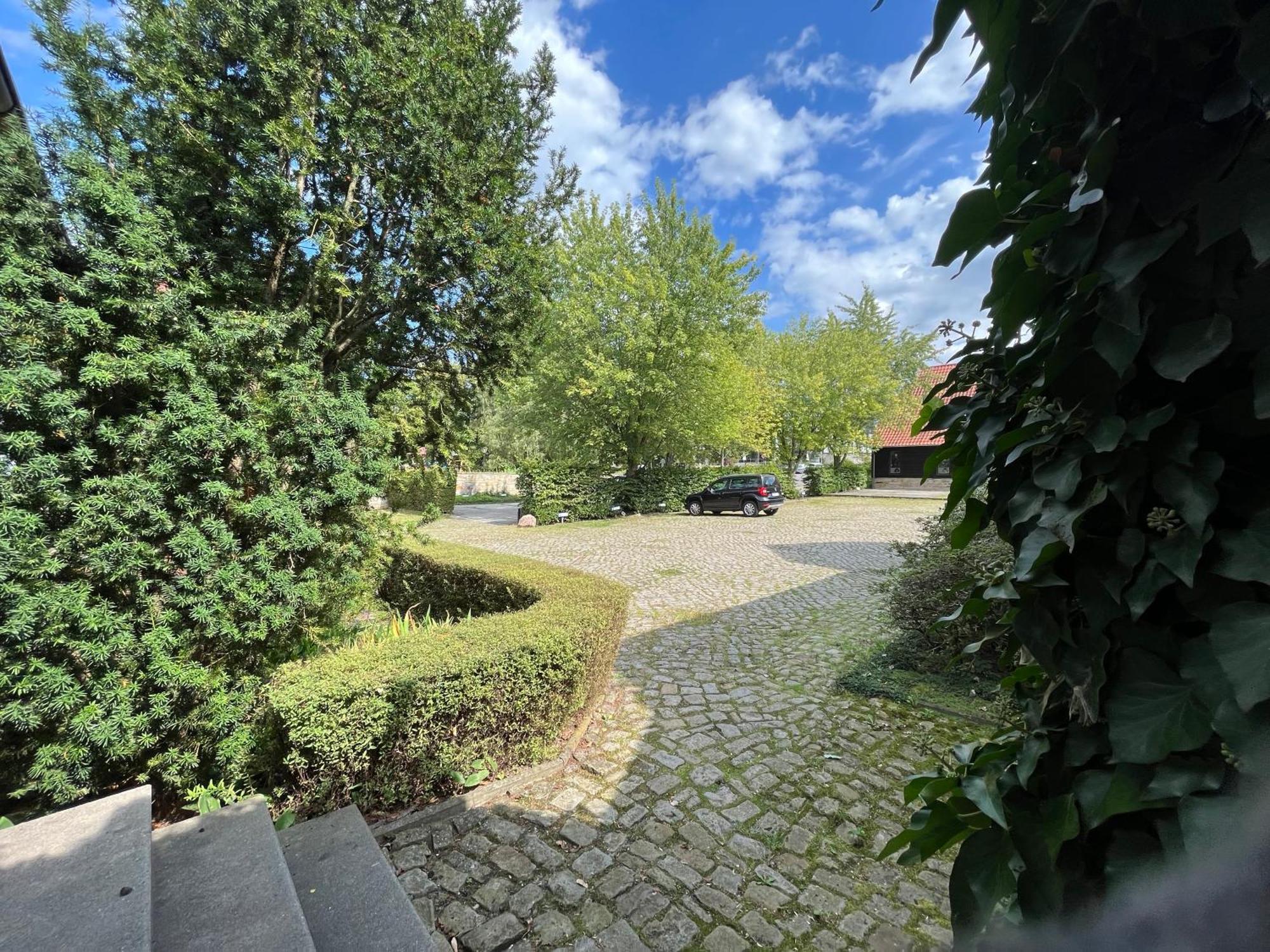 Engels Hof Wolfsburgo Exterior foto